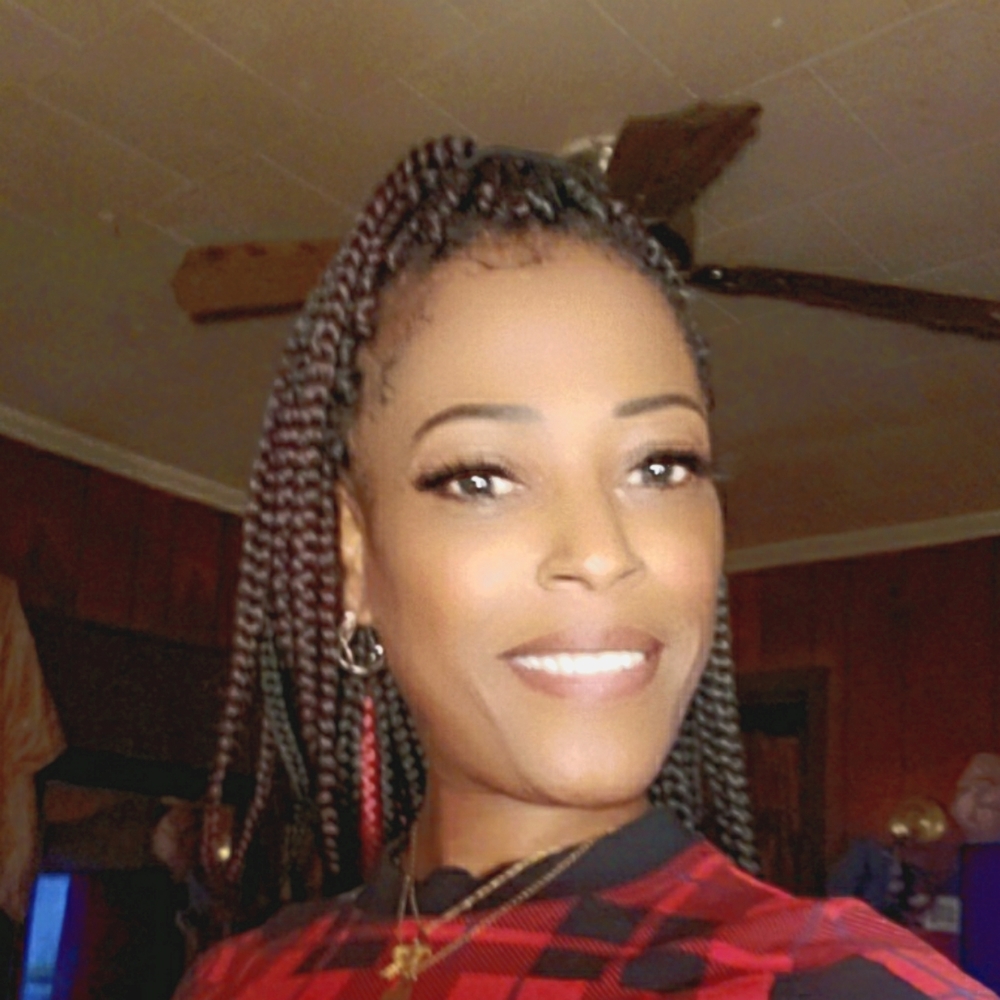 Meet your Posher, Shakeitha